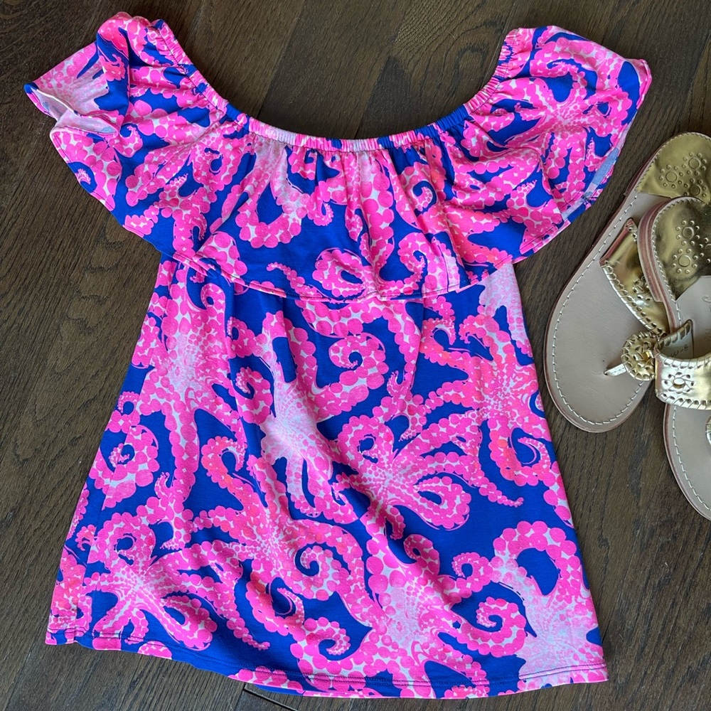 Lilly Pulitzer vibrant top. NWOT, size XXS!!
